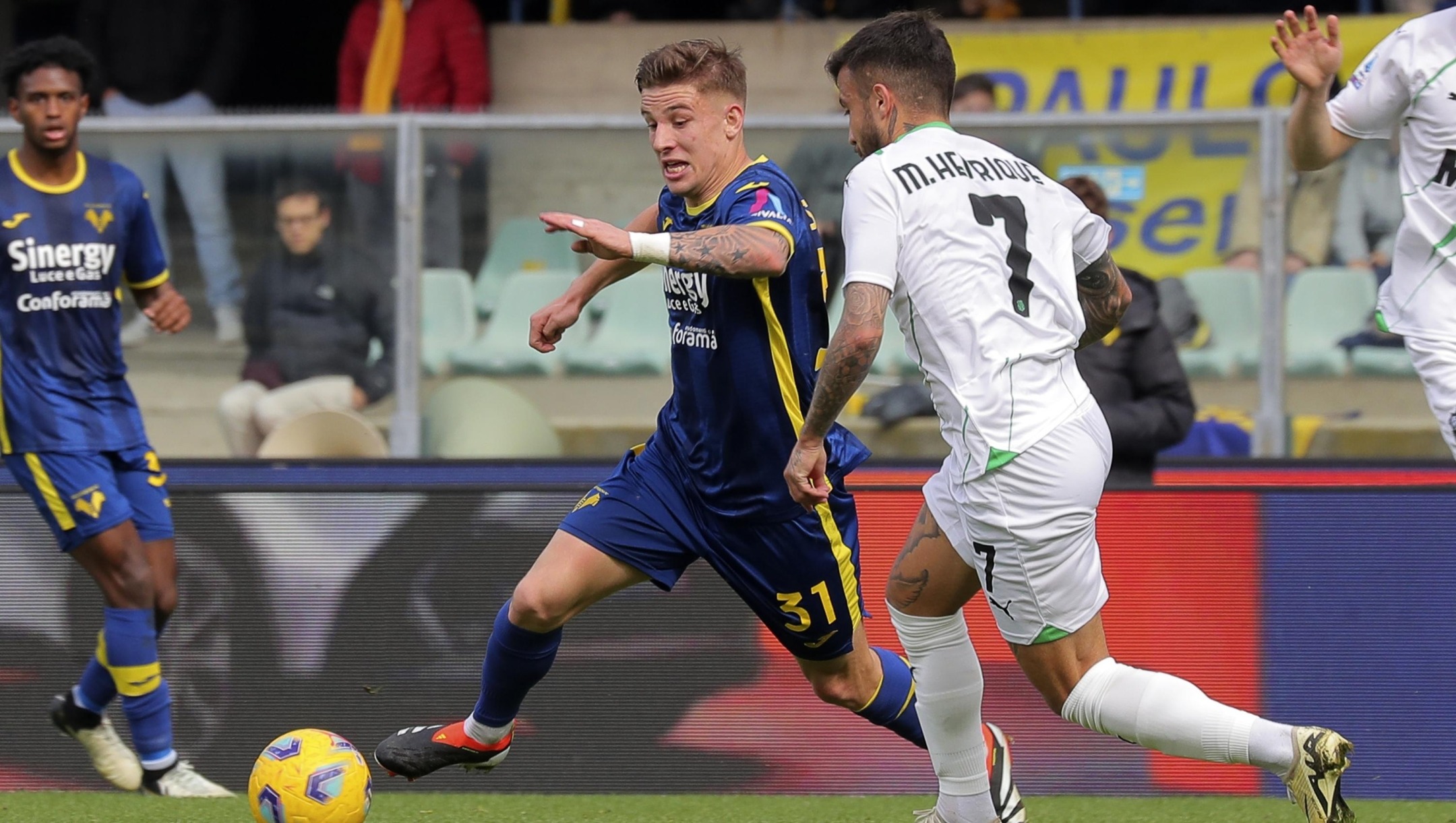 Nhận định soi kèo Verona vs Sassuolo lúc 01h45 ngày 4/10/2025