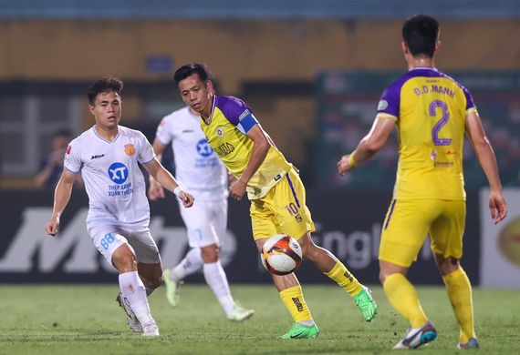 Nhận định soi kèo Nam Định vs Hà Nội lúc 18h00 ngày 10/11/2025